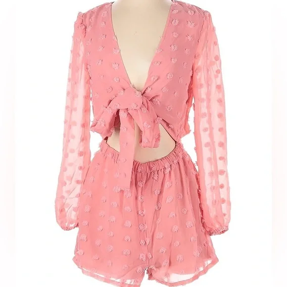 Pink polka dots long sleeve bow front romper - Picture 3 of 4